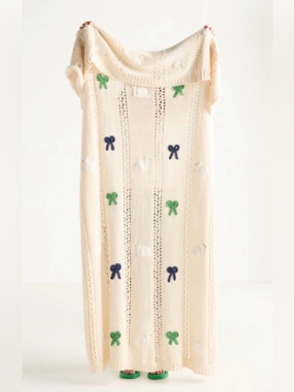 Anthropologie Throw Blanket Isabella Cotton Crochet Knit ivory 50x70 bows swans